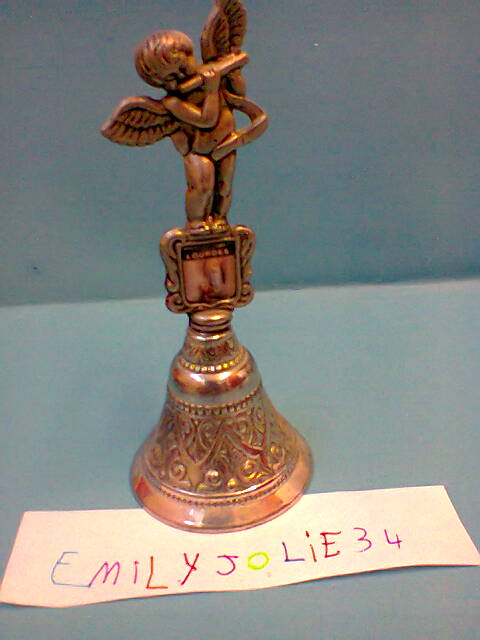 http://img.atelier801.com/09a4f08f.jpg
